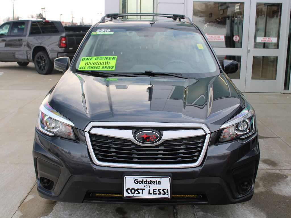 Used 2019 Subaru Forester Premium image 2