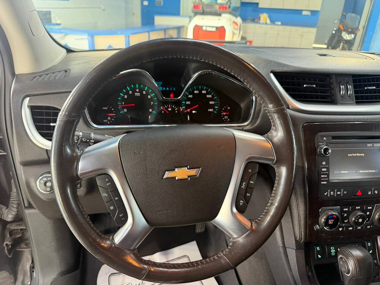 Used 2015 Chevrolet Traverse LTZ AWD/4WD image 19