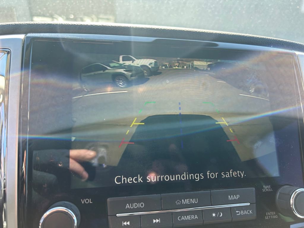 Used 2020 Nissan Titan SV w/ SV Convenience Package image 22