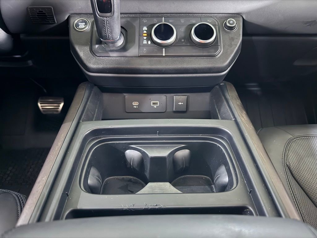 Used 2023 Land Rover Defender 110 X image 36