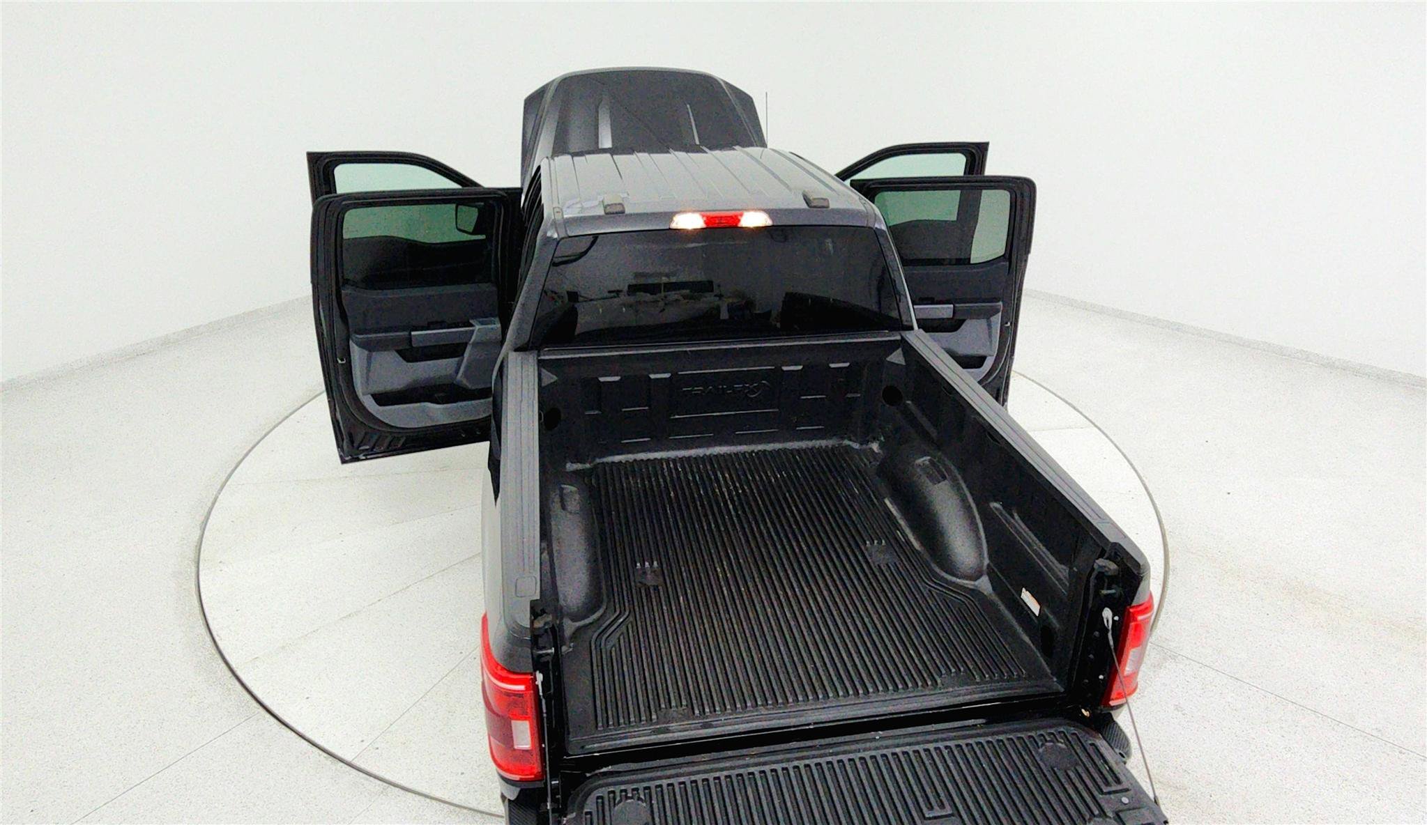 Used 2023 Ford F150 XLT RWD image 10