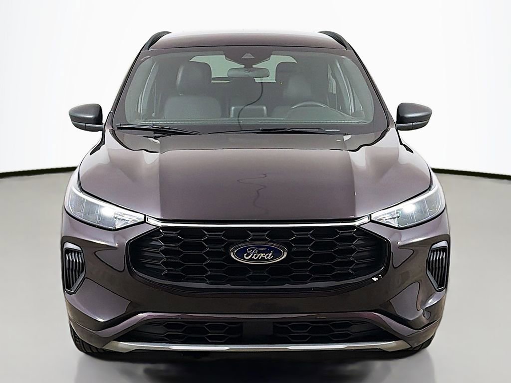 Certified 2023 Ford Escape ST-Line image 9
