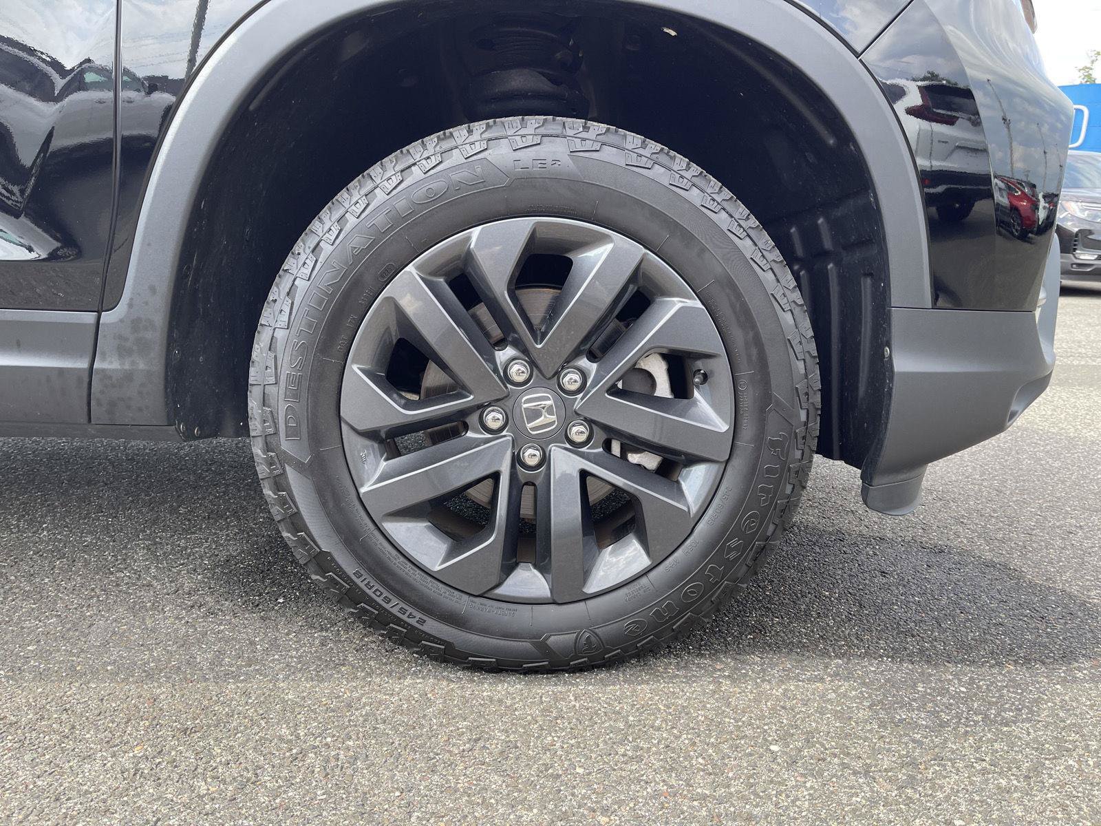 Used 2025 Honda Ridgeline Sport image 23