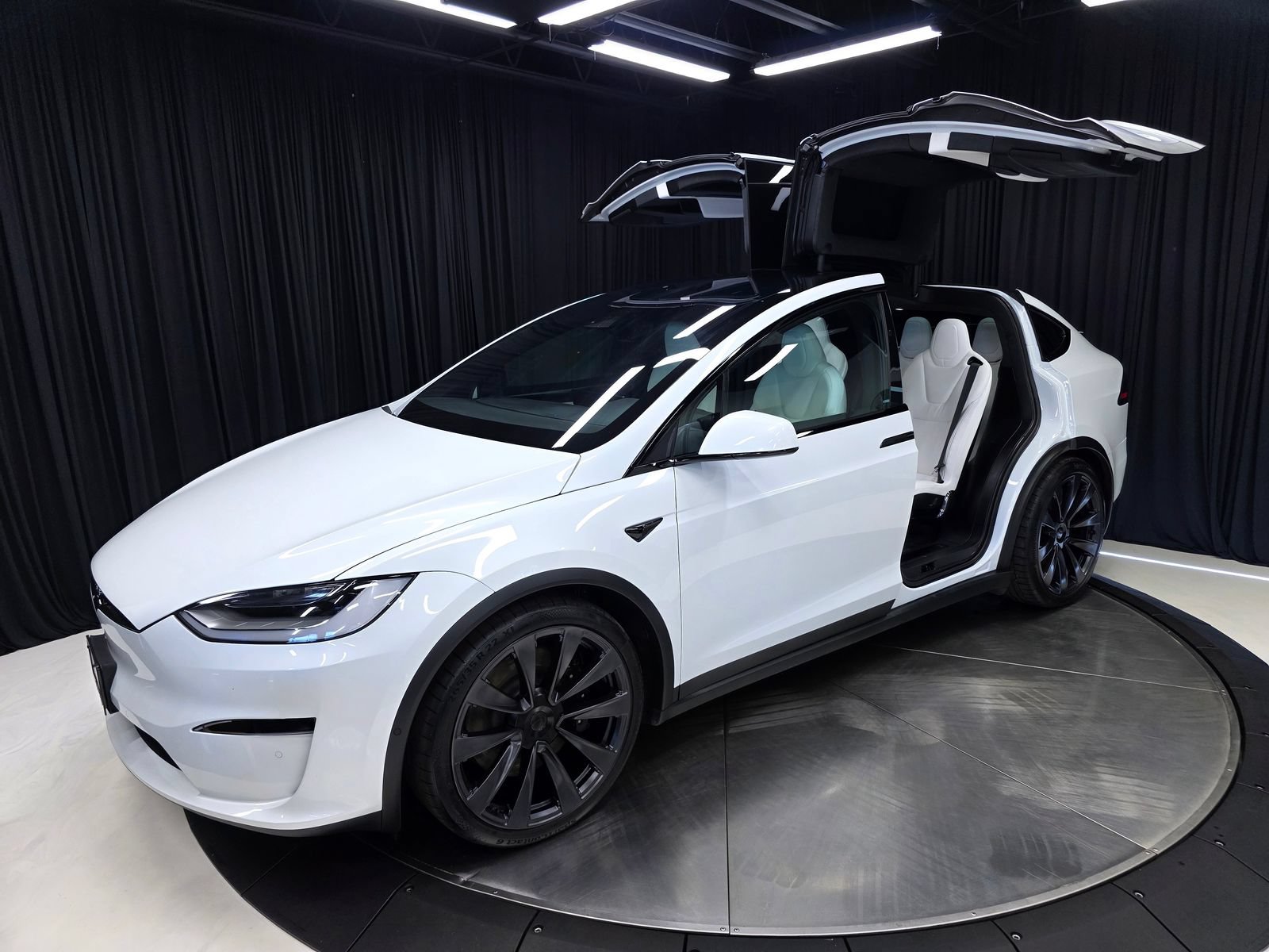 Used 2022 Tesla Model X Plaid AWD/4WD image 42
