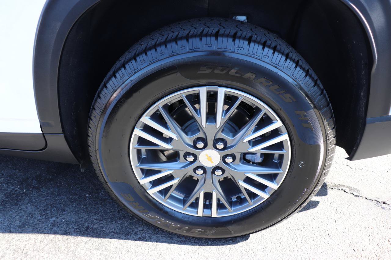 Used 2026 Chevrolet Traverse LT AWD/4WD image 60
