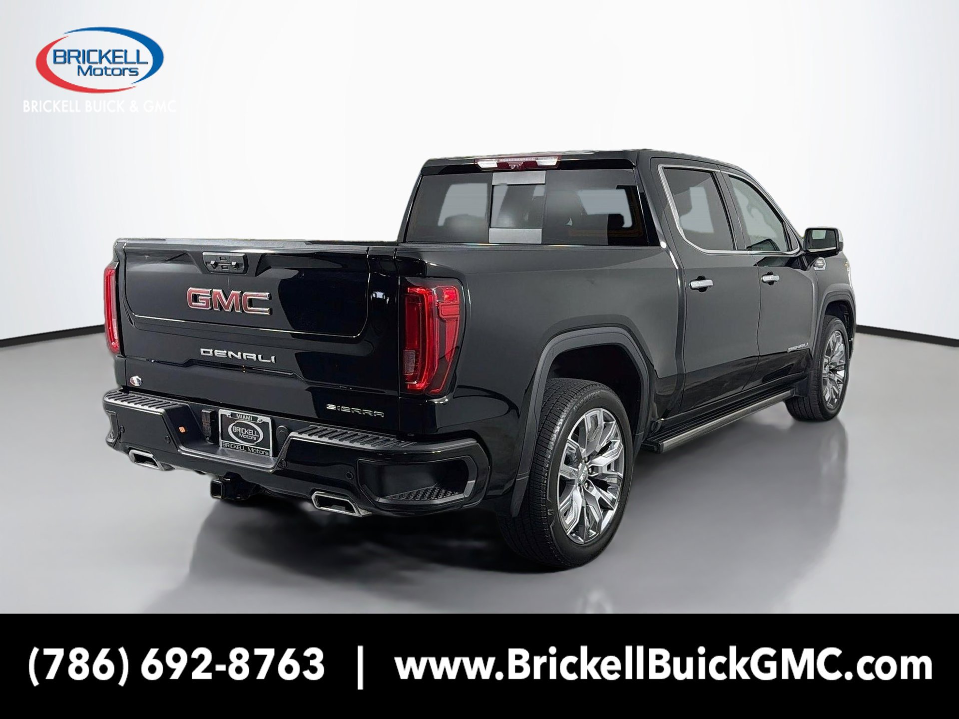 Used 2025 GMC Sierra 1500 Denali w/ Denali Reserve Package AWD/4WD image 6
