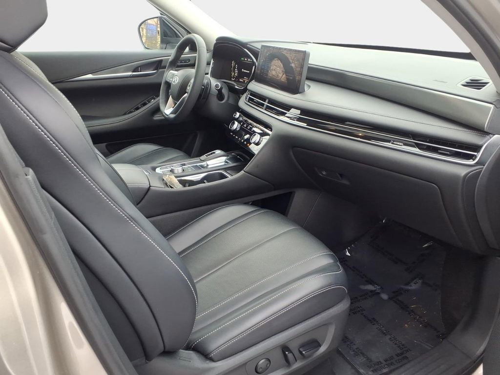 Used 2023 INFINITI QX60 Luxe image 15