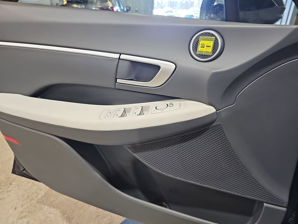 New 2026 Hyundai Sonata Blue FWD image 25