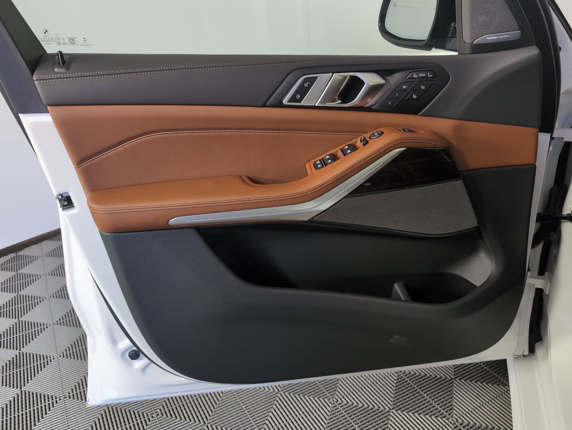 New 2026 BMW X7 xDrive40i w/ Executive Package image 10