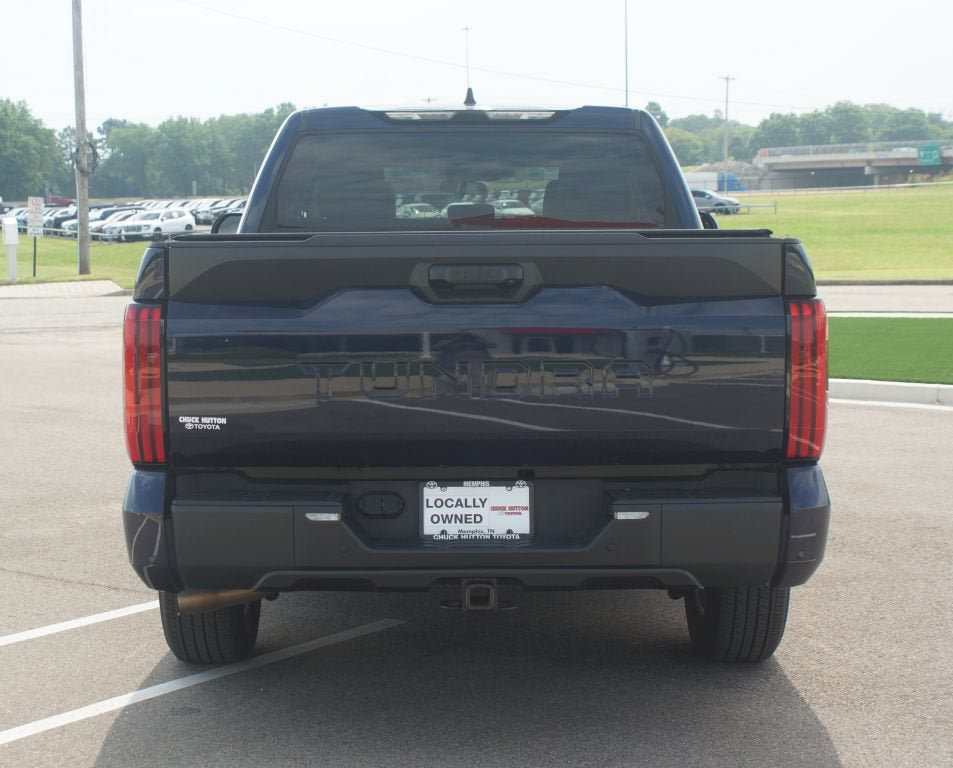 Used 2023 Toyota Tundra SR5 w/ SR5 Convenience Package RWD image 3