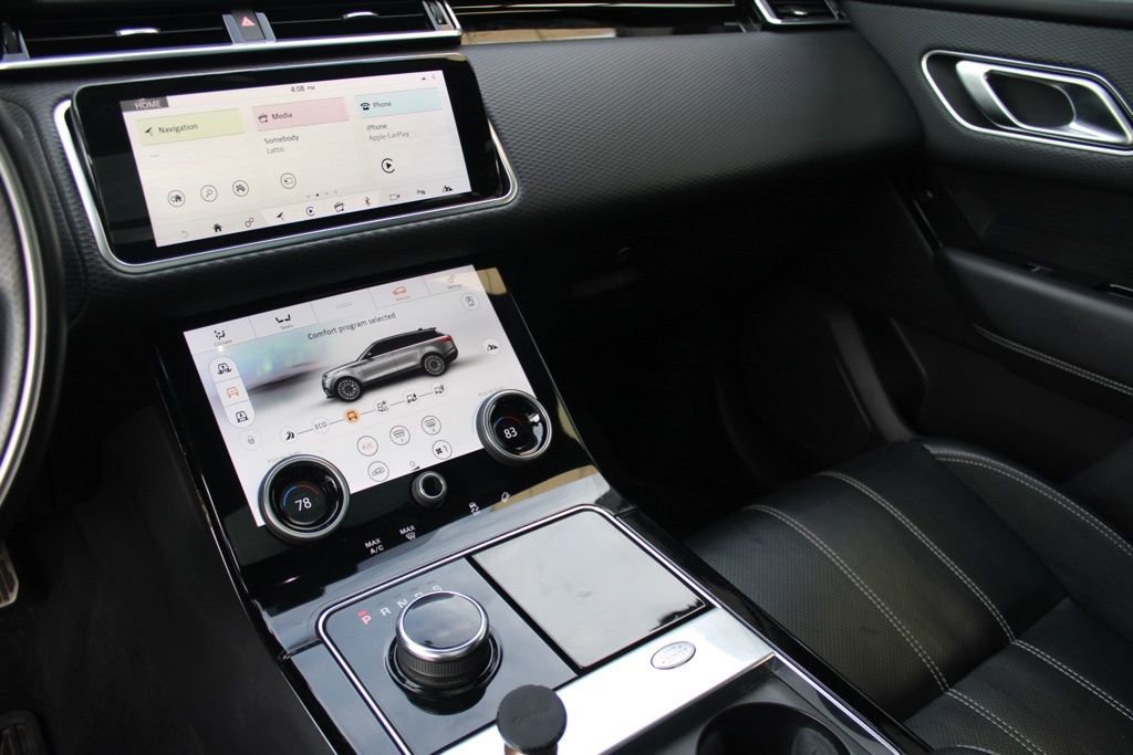 Used 2019 Land Rover Range Rover Velar R-Dynamic HSE image 20