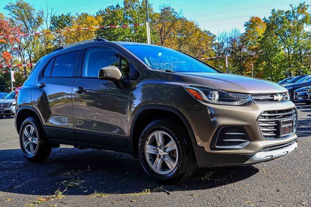 Used 2022 Chevrolet Trax LT w/ Driver Confidence Package
