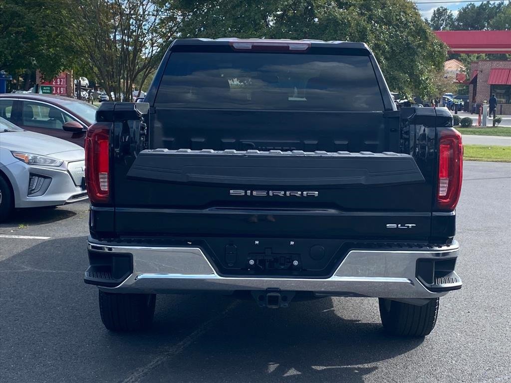Used 2025 GMC Sierra 1500 SLT image 5