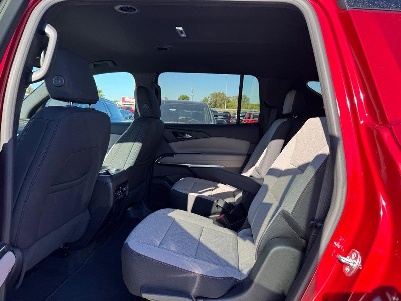 New 2026 Chevrolet Traverse LT w/ Driver Confidence Package image 5