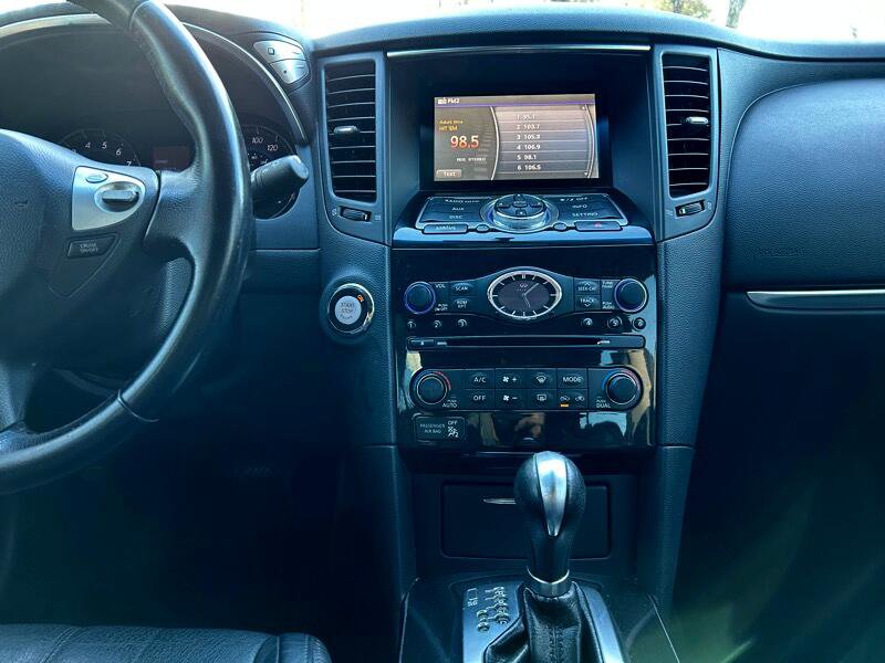 Used 2016 INFINITI QX70 2WD image 33