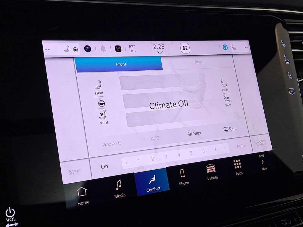 Used 2025 Jeep Wagoneer 4WD w/ Premium Group I image 20