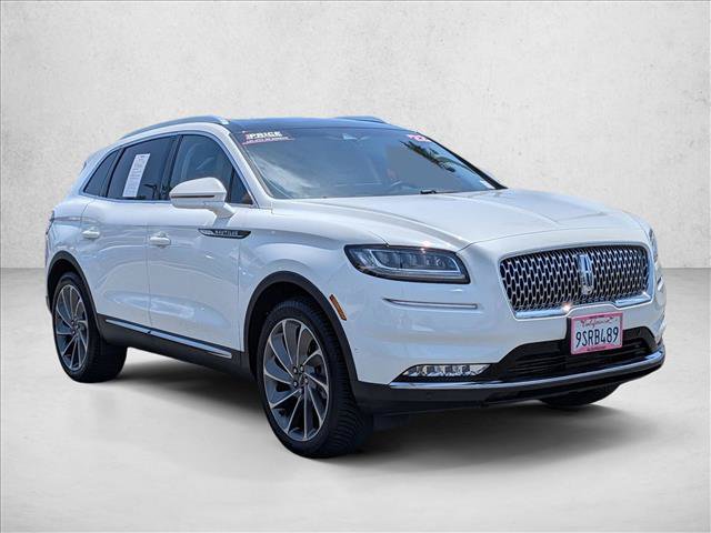 Used 2022 Lincoln Nautilus Reserve AWD/4WD image 3