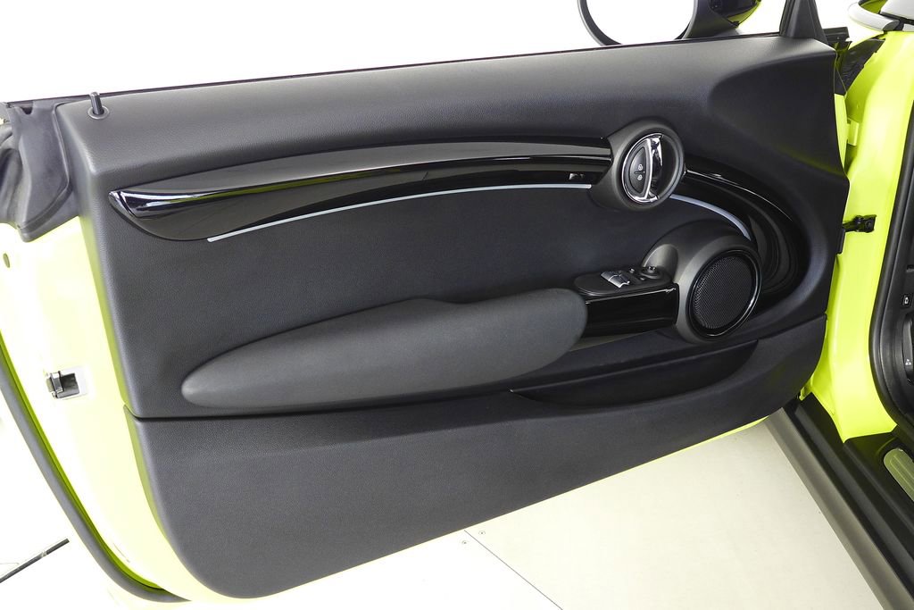 Certified 2023 MINI Cooper S image 11