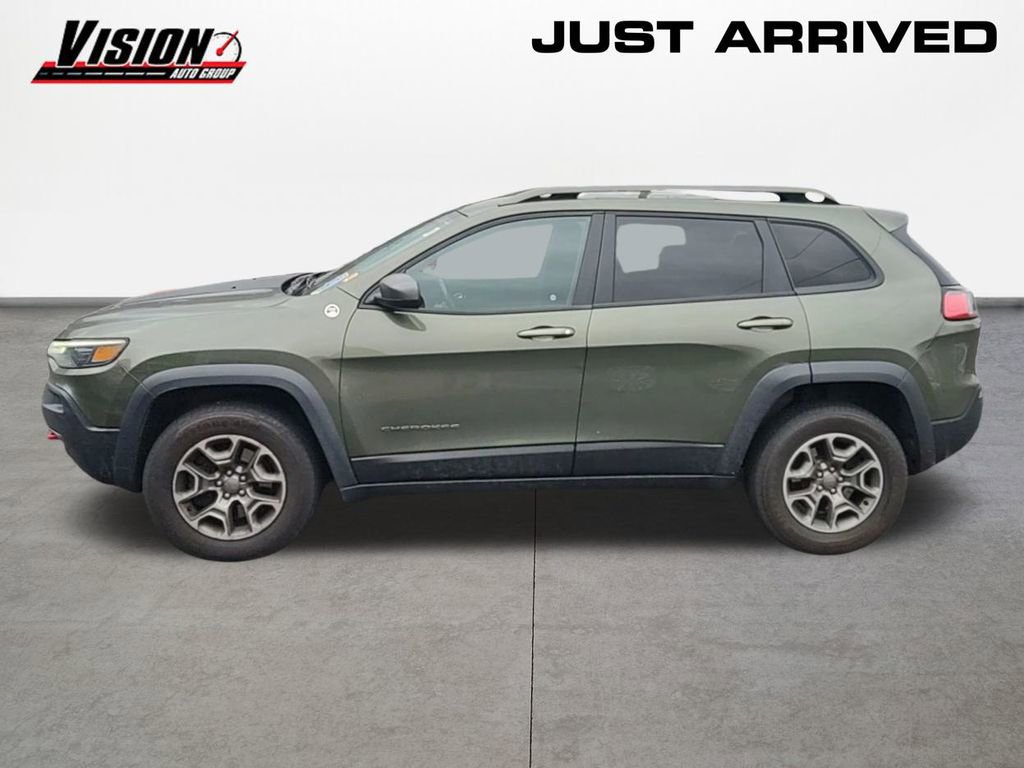 Used 2020 Jeep Cherokee Trailhawk image 8