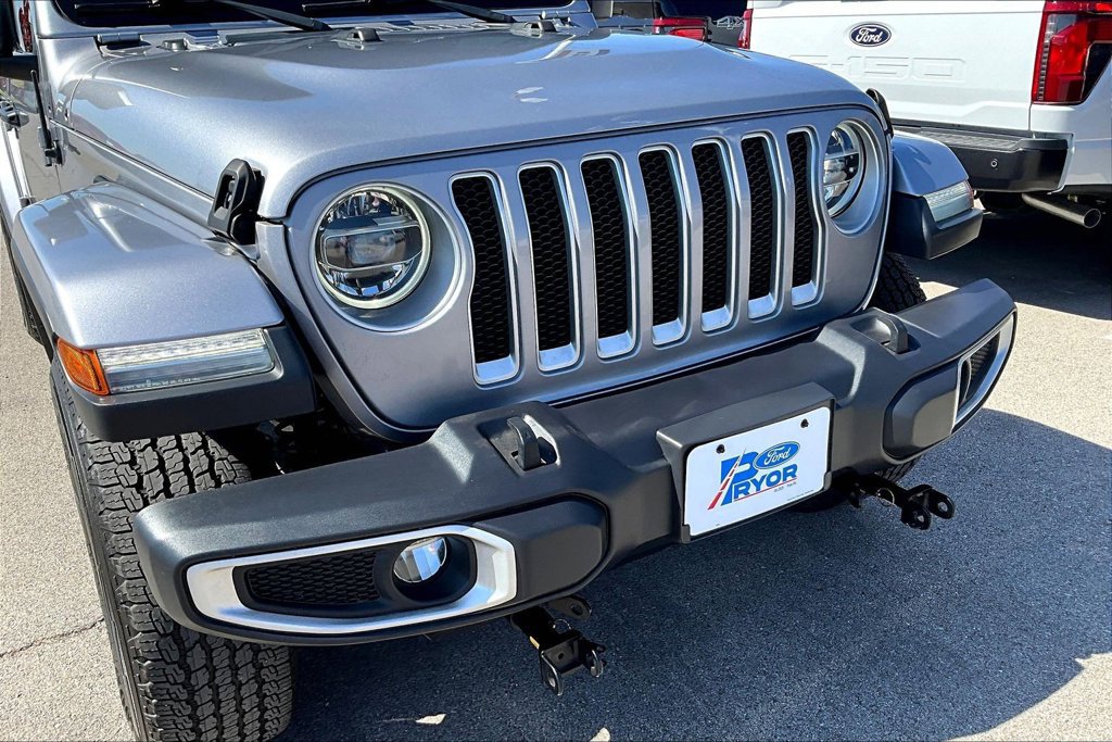 Used 2020 Jeep Wrangler Unlimited Sahara AWD/4WD image 30