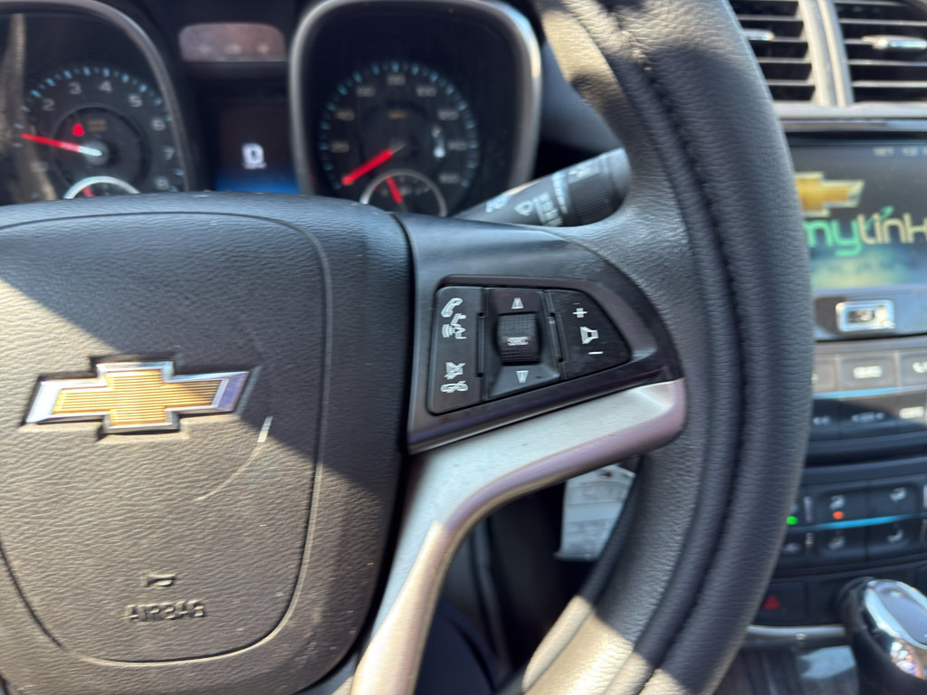 Used 2015 Chevrolet Malibu LT w/ Power Convenience Package FWD image 18