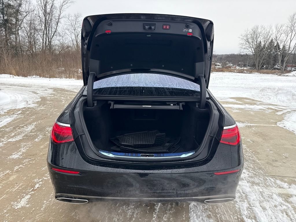 Used 2024 Mercedes-Benz S 580 S 580 image 9