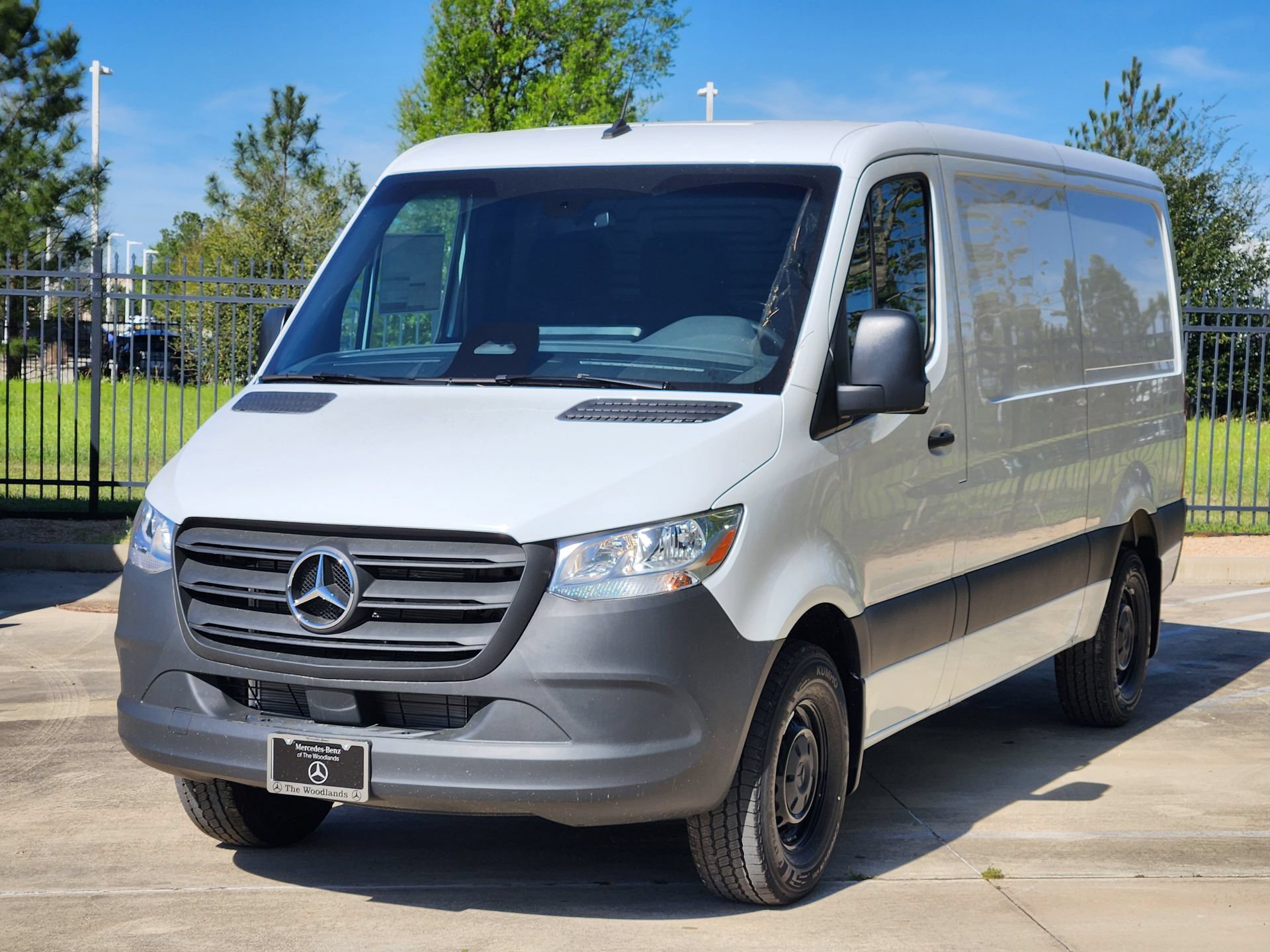 New 2026 Mercedes-Benz Sprinter 2500 image 4