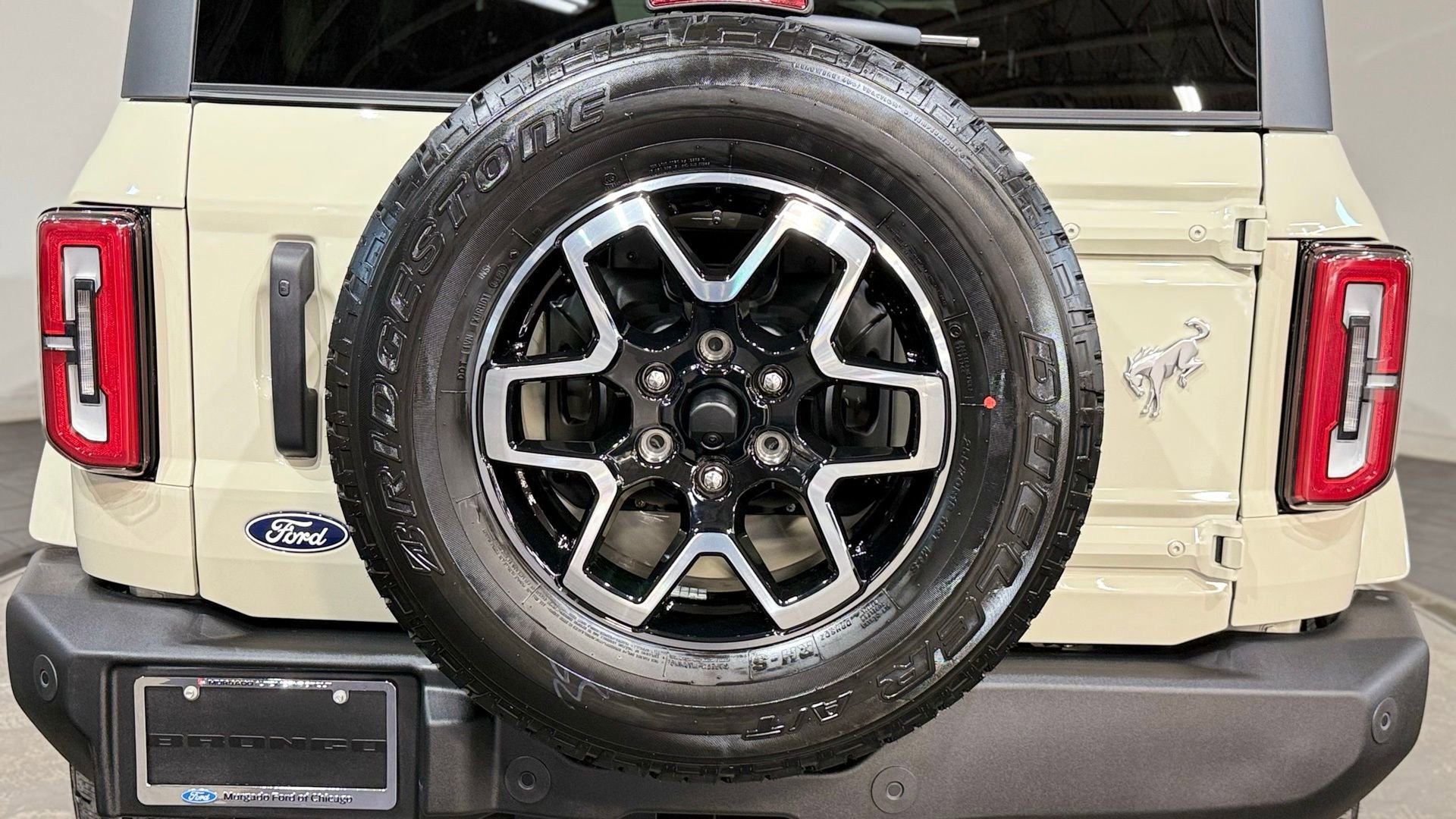 New 2026 Ford Bronco Outer Banks image 26