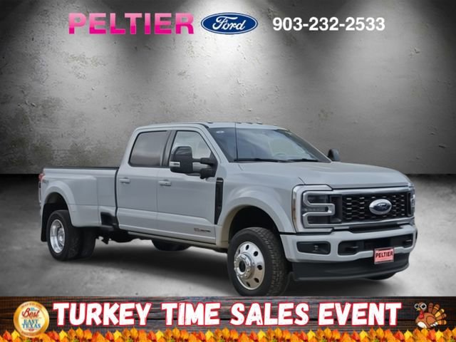 New 2026 Ford F450 Platinum w/ FX4 Off-Road Package image 2