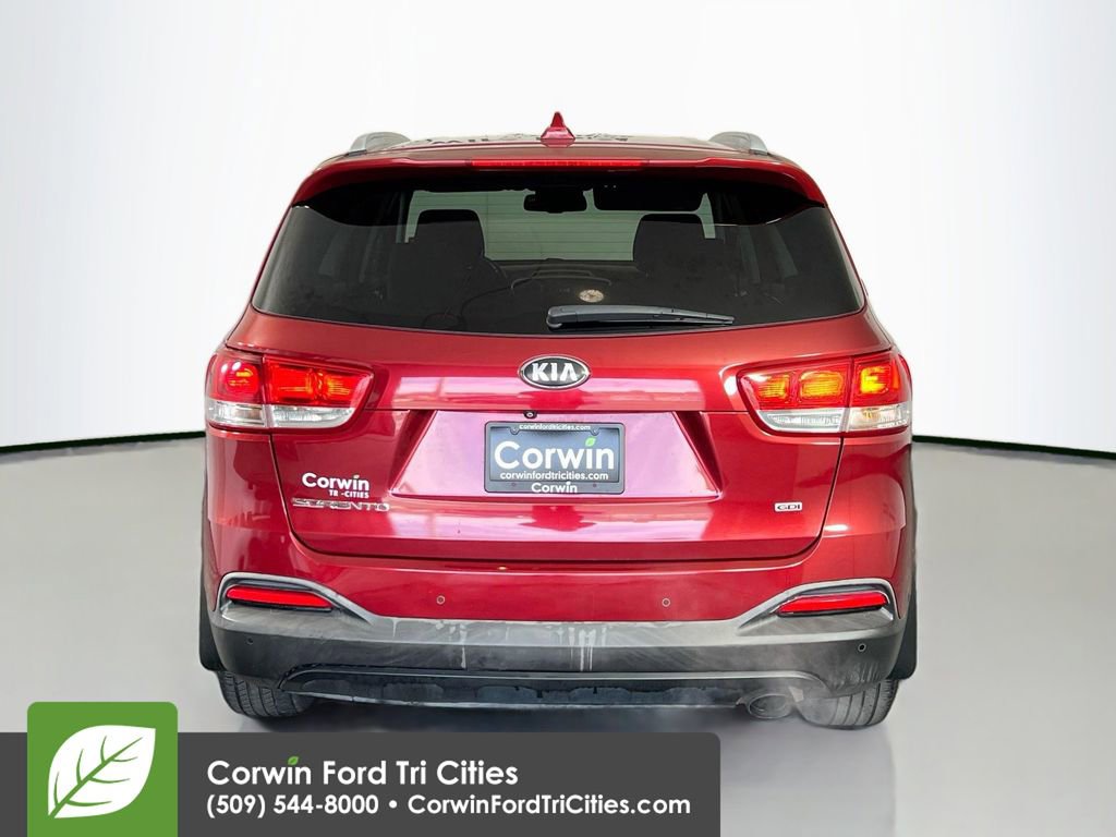 Used 2016 Kia Sorento LX w/ LX Convenience Package image 13