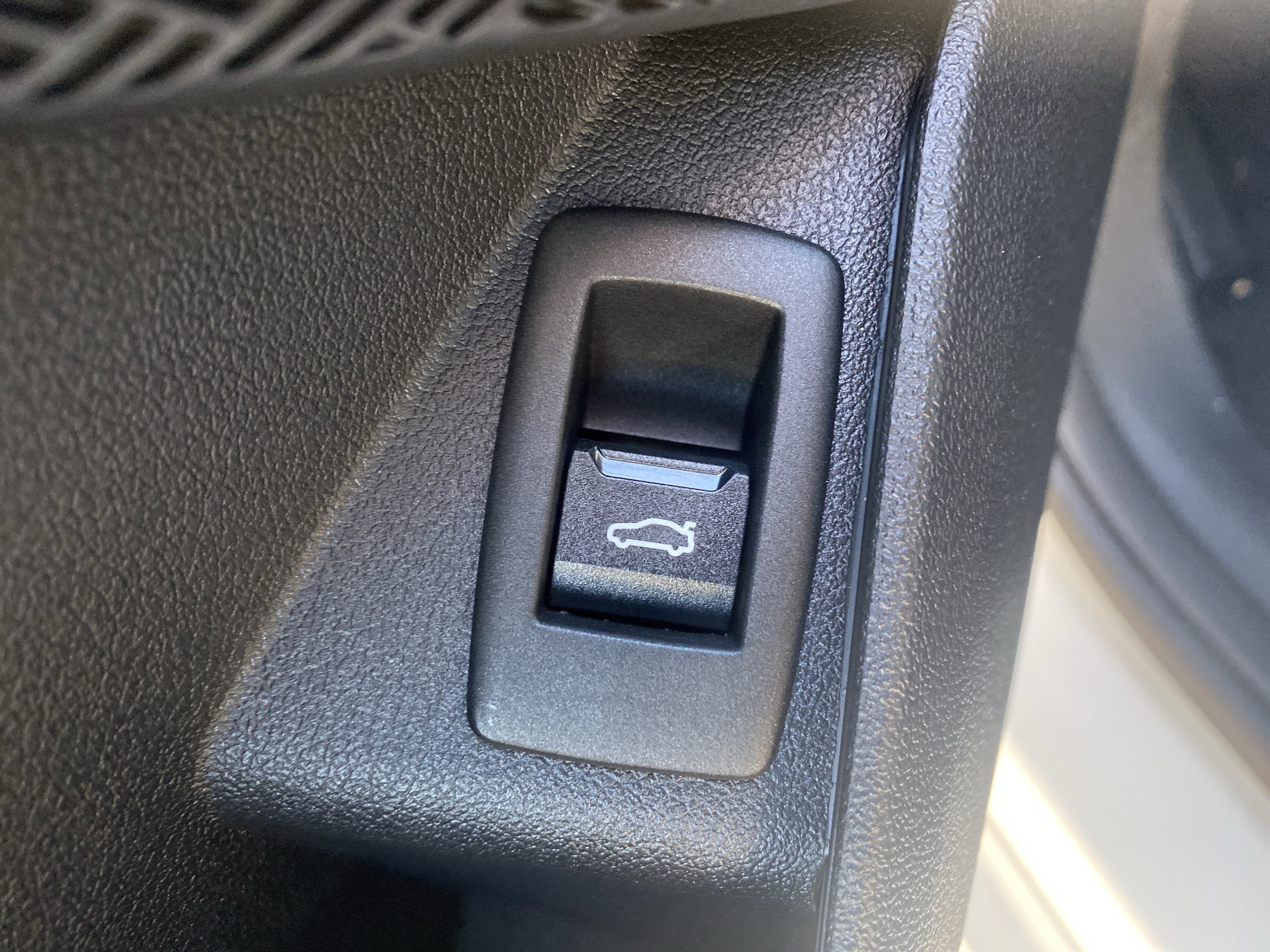 Used 2026 BMW X2 xDrive28i w/ Technology Package image 66