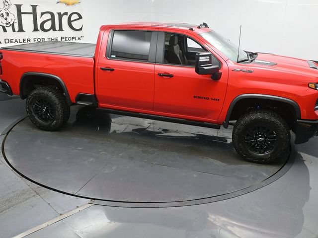 New 2026 Chevrolet Silverado 2500 ZR2 w/ LPO, Dark Essentials Package AWD/4WD image 16