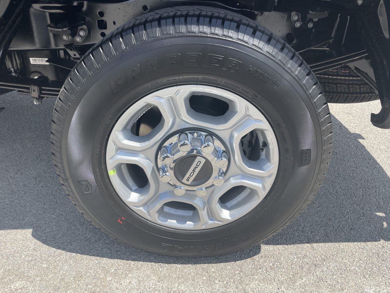 New 2026 Ford F350 XLT image 35