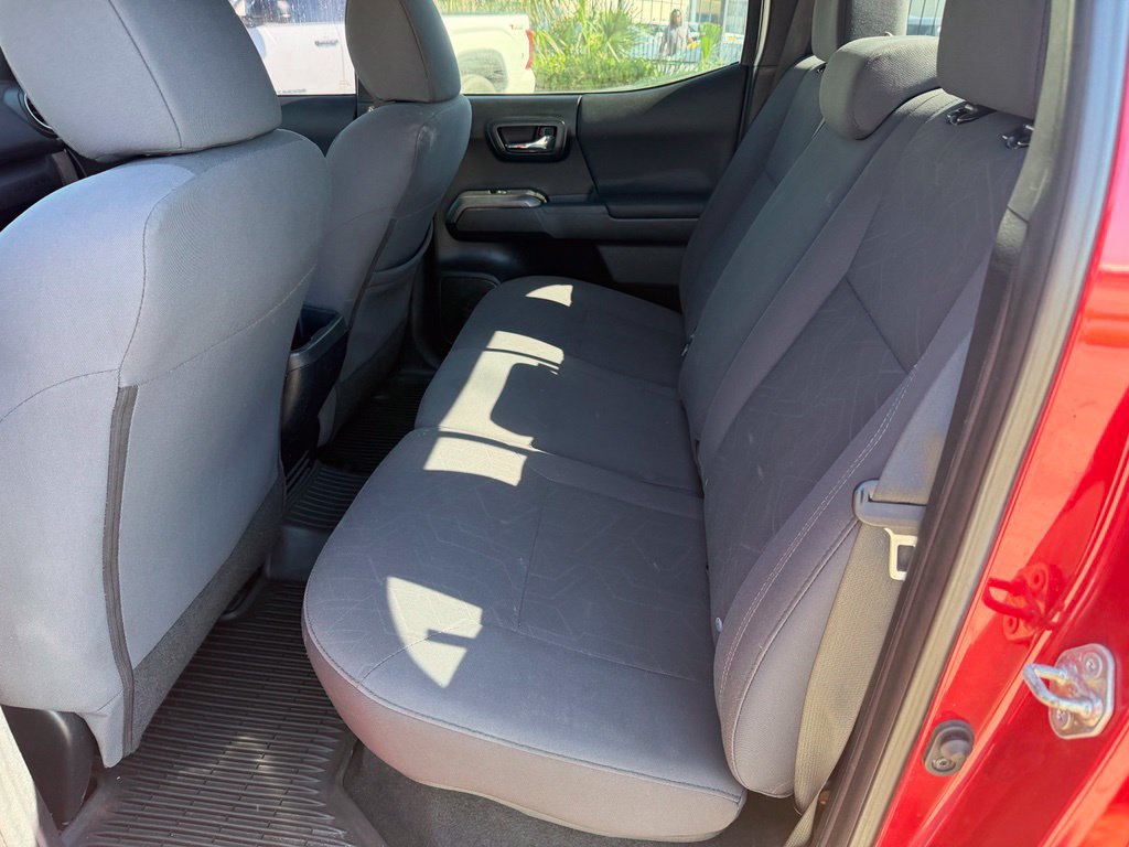 Used 2019 Toyota Tacoma TRD Sport RWD image 12
