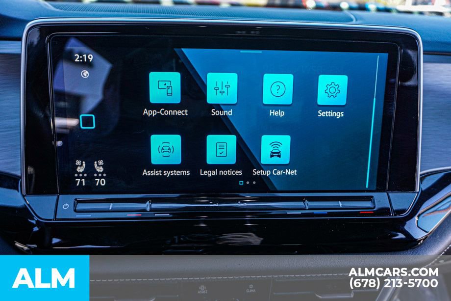 Used 2024 Volkswagen Atlas Cross Sport SE image 34