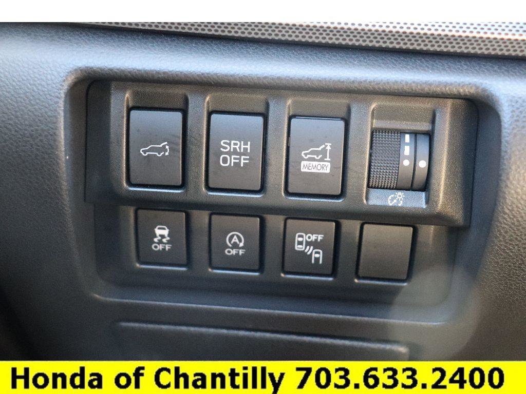 Used 2021 Subaru Forester Limited image 16