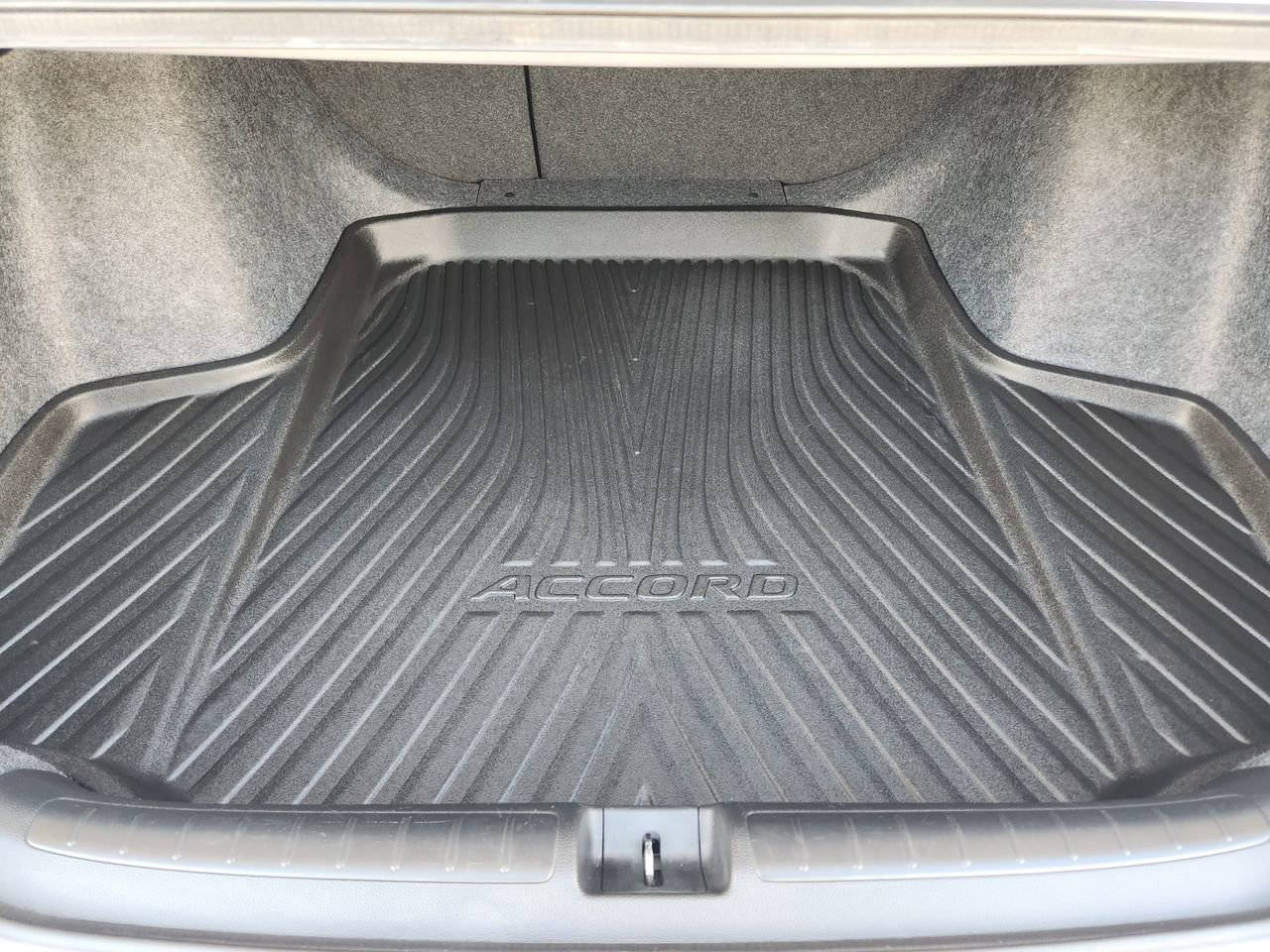 Certified 2022 Honda Accord EX-L image 31