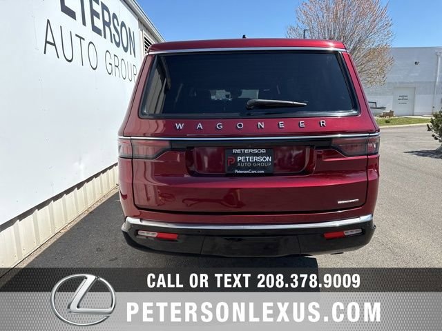 Used 2024 Jeep Wagoneer L Series II w/ Flexible Seating Group AWD/4WD image 5