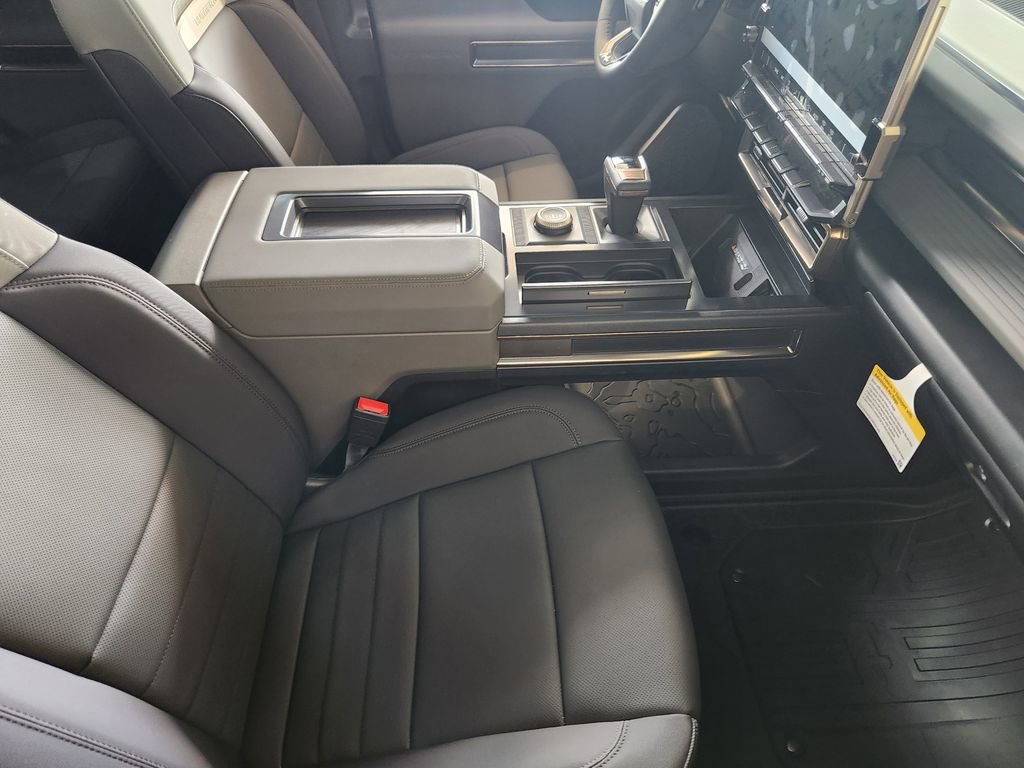 New 2025 GMC Hummer EV 3X w/ LPO, Illumination Package image 4