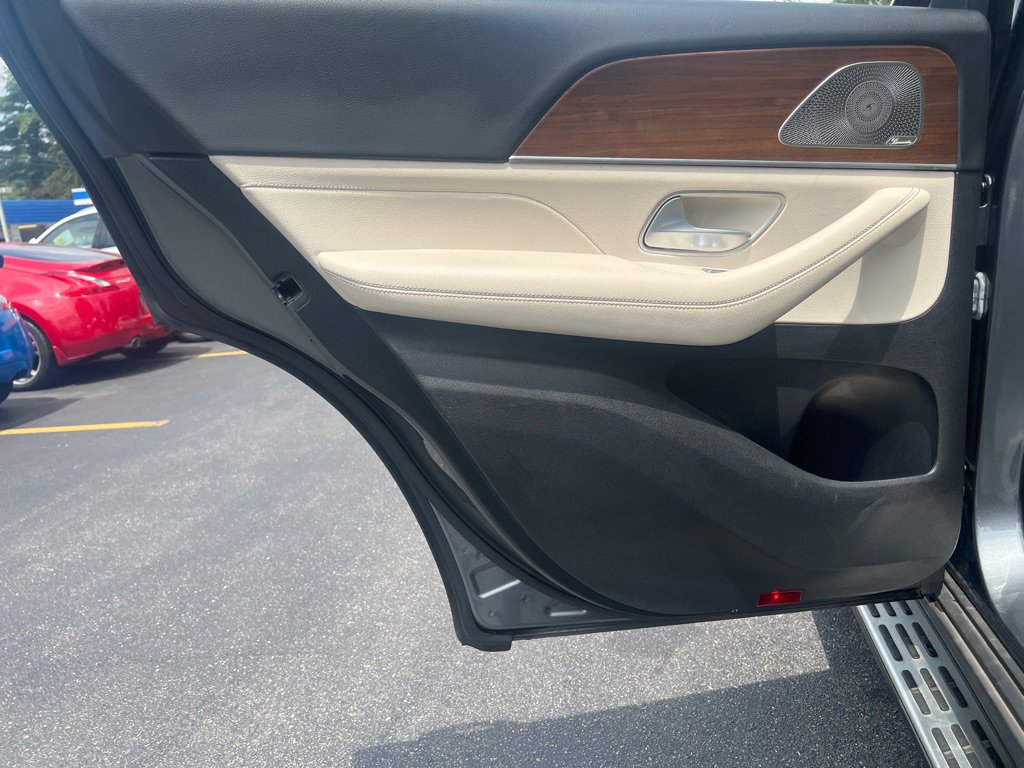 Used 2023 Mercedes-Benz GLE 350 350 4MATIC image 12