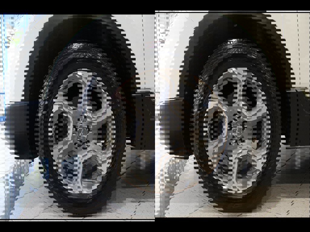 Used 2017 Honda CR-V EX image 9