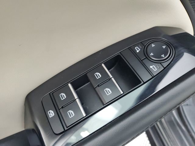 Certified 2023 MAZDA MAZDA3 s image 19