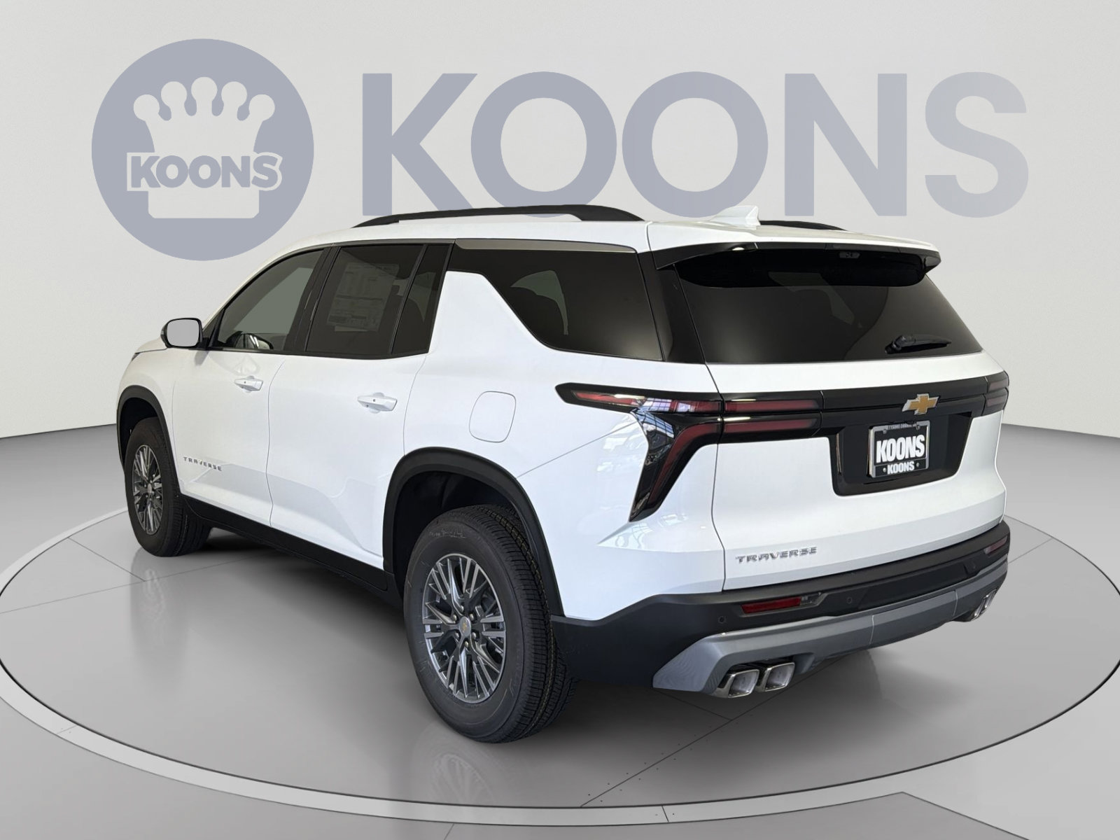 New 2027 Chevrolet Traverse LT w/ Driver Confidence Package FWD image 4