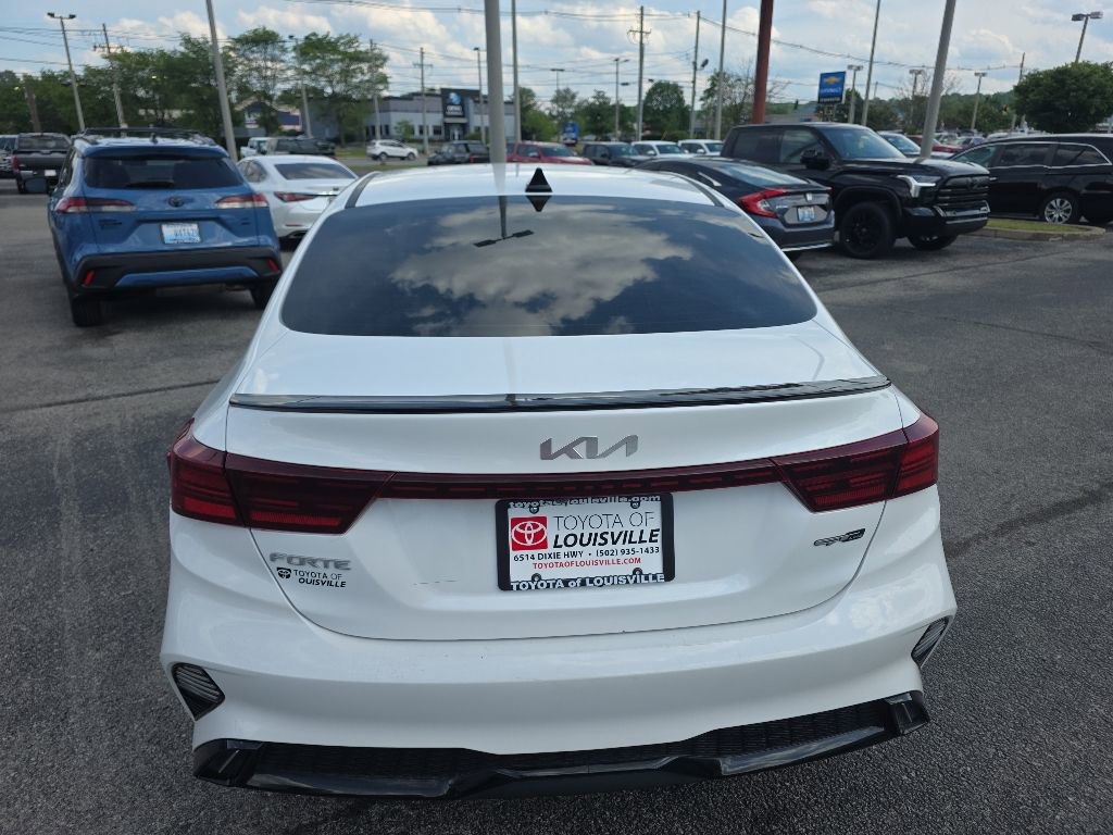 Used 2023 Kia Forte GT-Line w/ GT-Line Premium Package FWD image 6