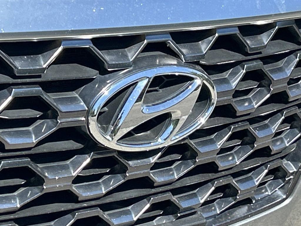 Used 2020 Hyundai Santa Fe SE FWD image 10