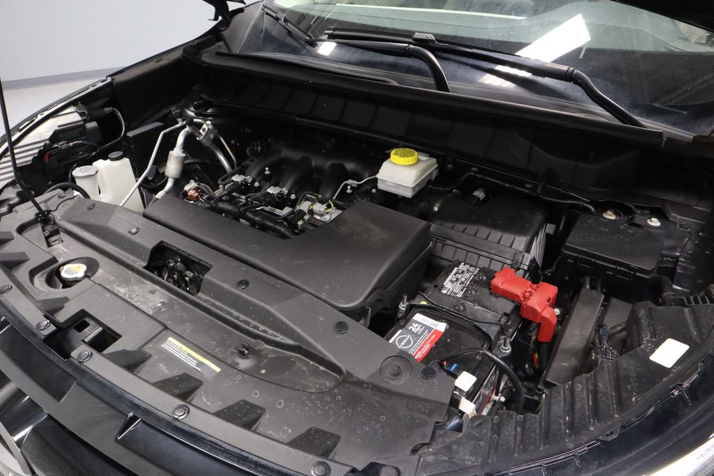 Certified 2023 Nissan Pathfinder SV w/ SV Black Package image 13