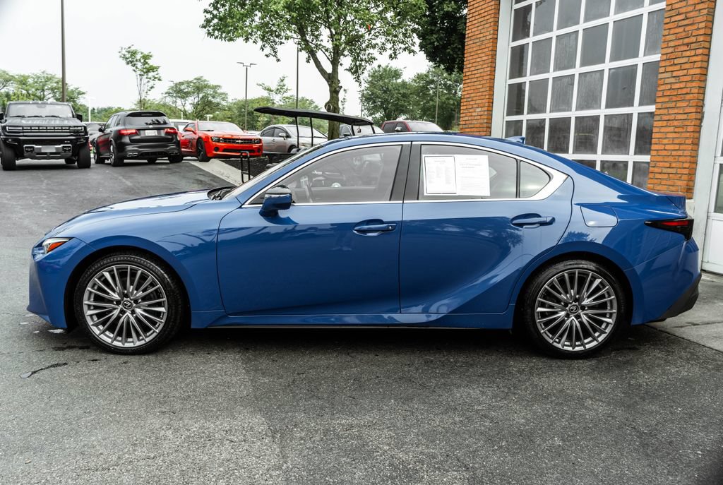 Used 2024 Lexus IS 300 AWD w/ Premium Package image 36