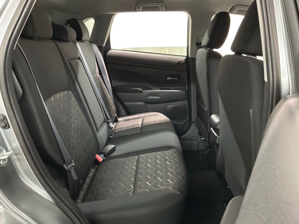 Used 2025 Mitsubishi Outlander Sport ES AWD/4WD image 25