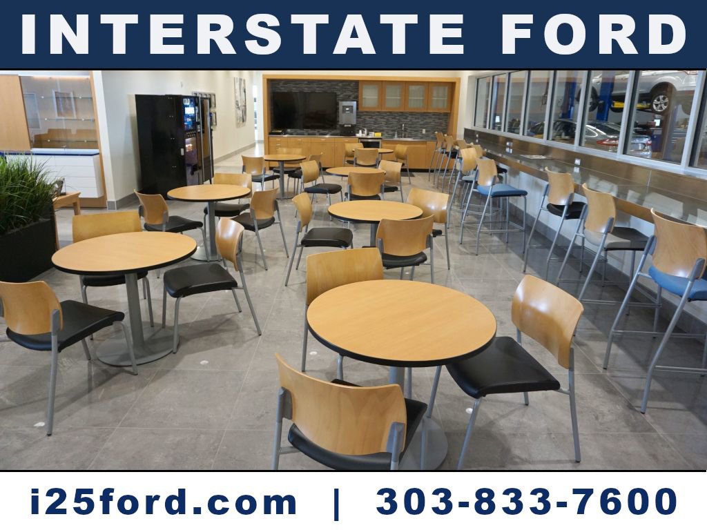 Used 2022 Ford F350 Lariat image 7