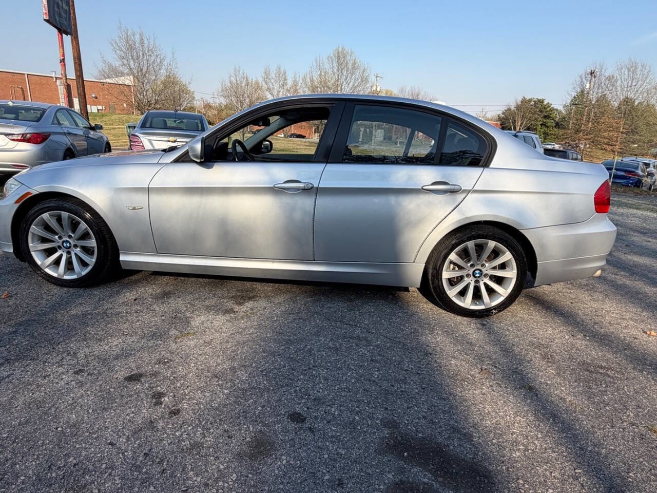 Used 2011 BMW 328i Sedan image 6
